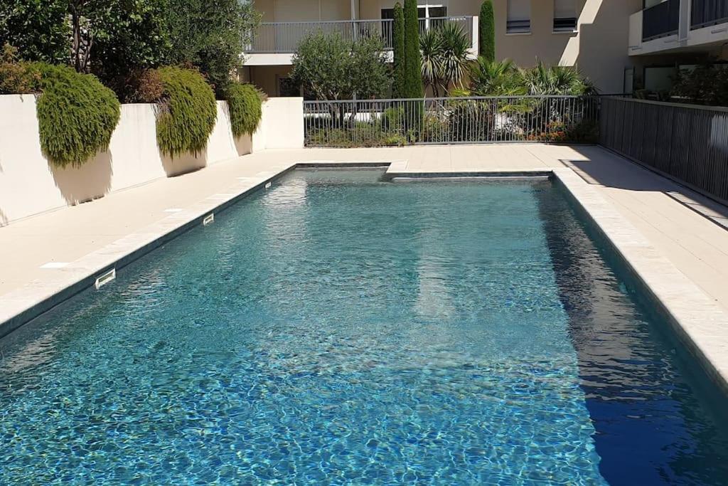 Appartement 2 Pers, Terrasse, Piscine, Parking Saint-Rémy-de-Provence エクステリア 写真